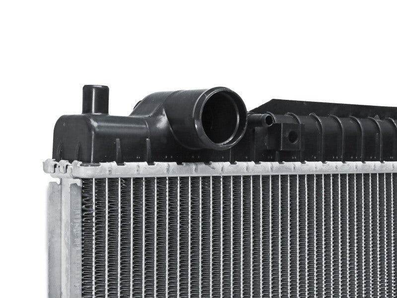 aFe BladeRunner OER Series Radiator 03-07 Ford Diesel Trucks V8-6.0L (td) - Image 2