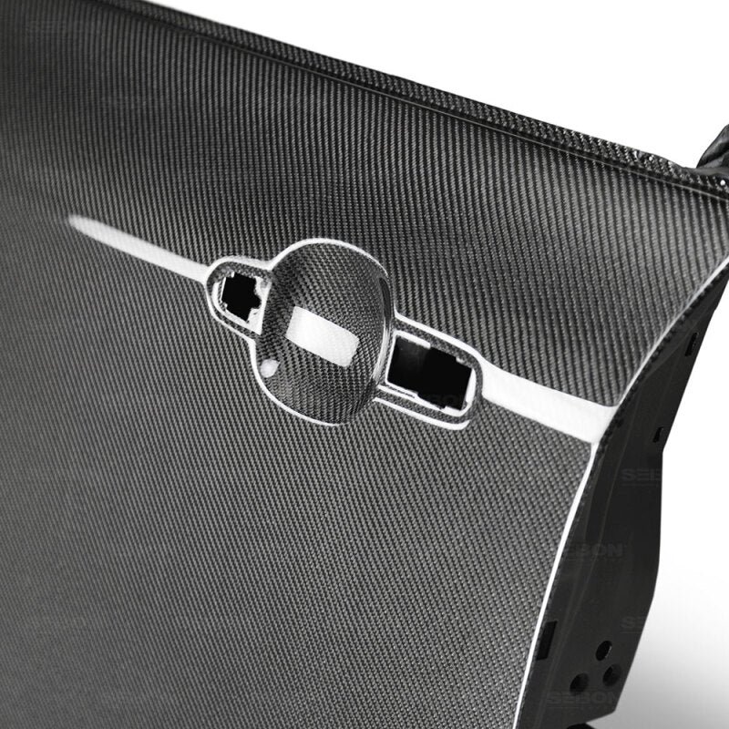 Seibon 16-18 Ford Focus Carbon Fiber Front Doors - Image 2