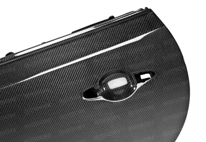 Seibon 12-13 Scion FRS / 12-13 Subaru BRZ OEM-Style Carbon Fiber Doors (Pair) **OFF ROAD USE ONLY** - Image 4